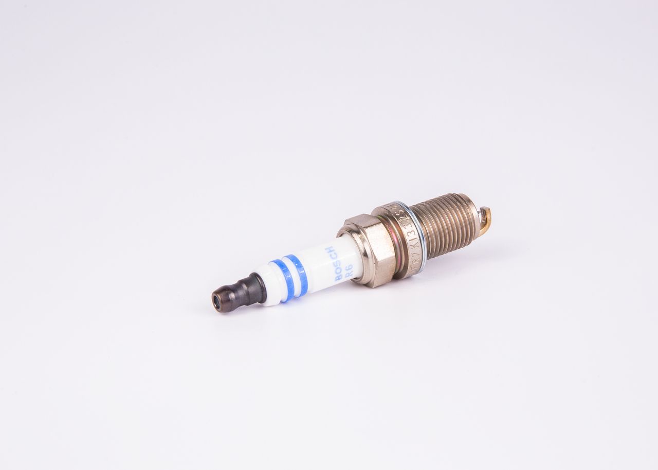 BOSCH Spark Plug FR 7 KI 332 S
